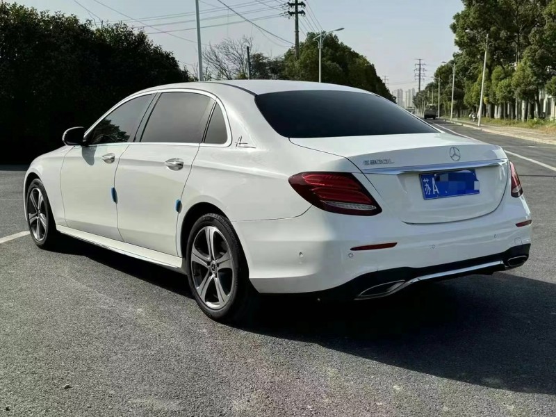 盐城17年奔驰E5