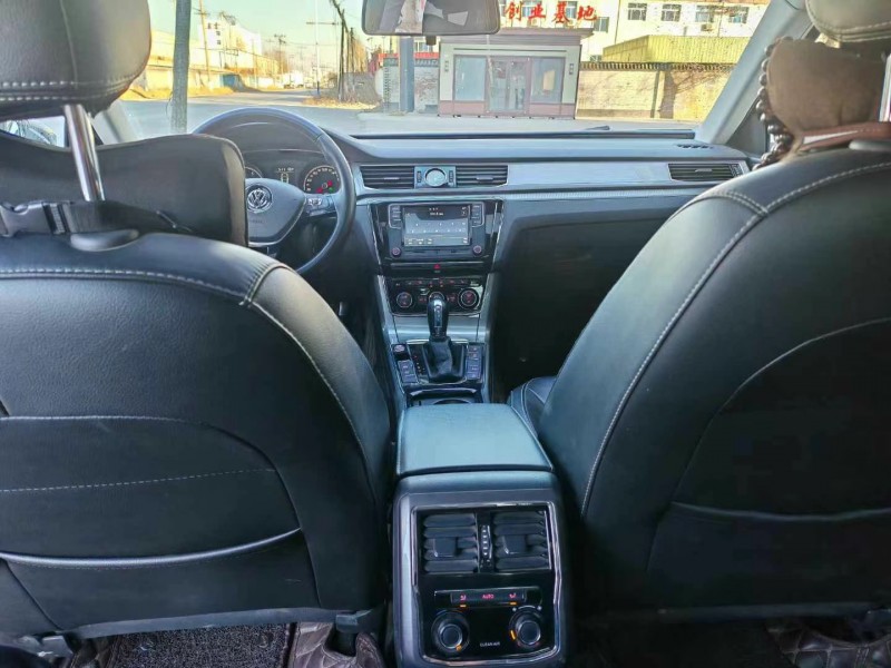 保定18年大众帕萨特5