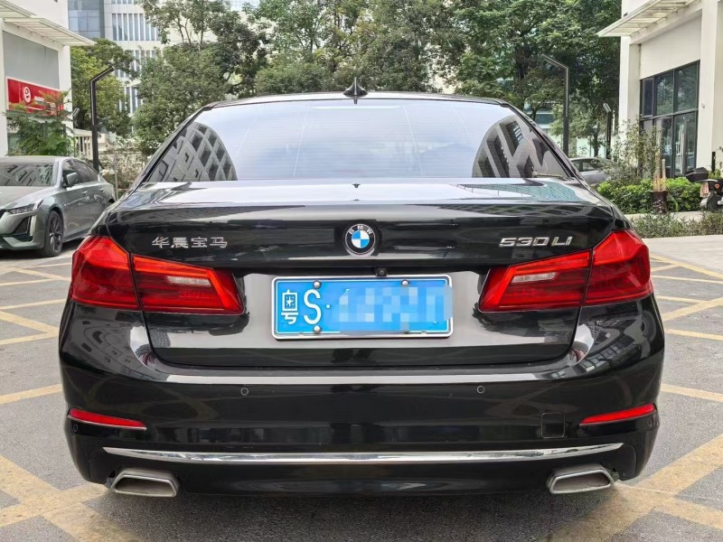 深圳20年寶馬5系9