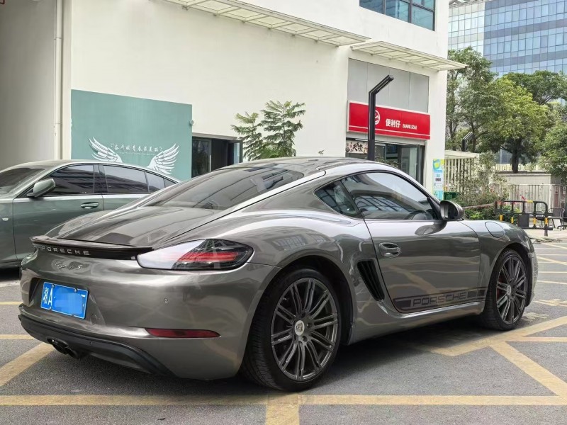 深圳12年保時捷Macan5