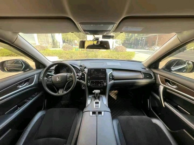 广州20年本田冠道5