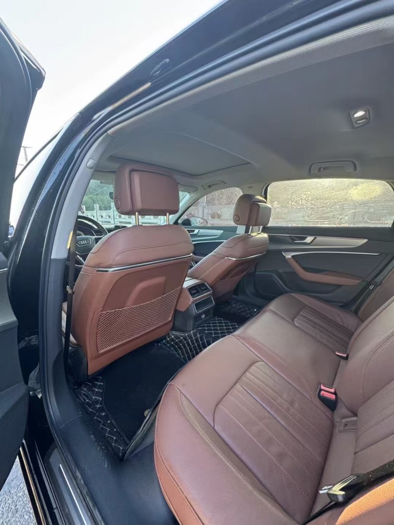 青岛22年奥迪A6L4