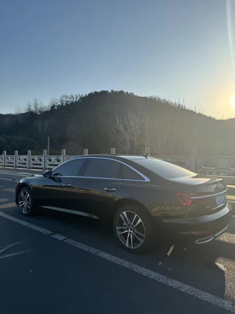 青岛22年奥迪A6L6