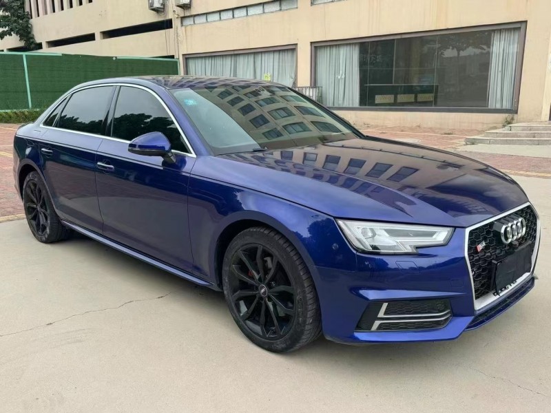 青岛18年奥迪A4L2