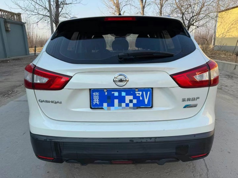 保定18年日产逍客6