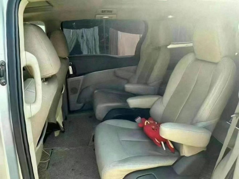 青岛12年别克GL84