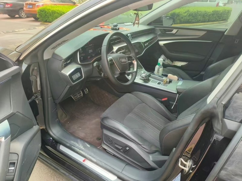 保定23年奥迪A7L2