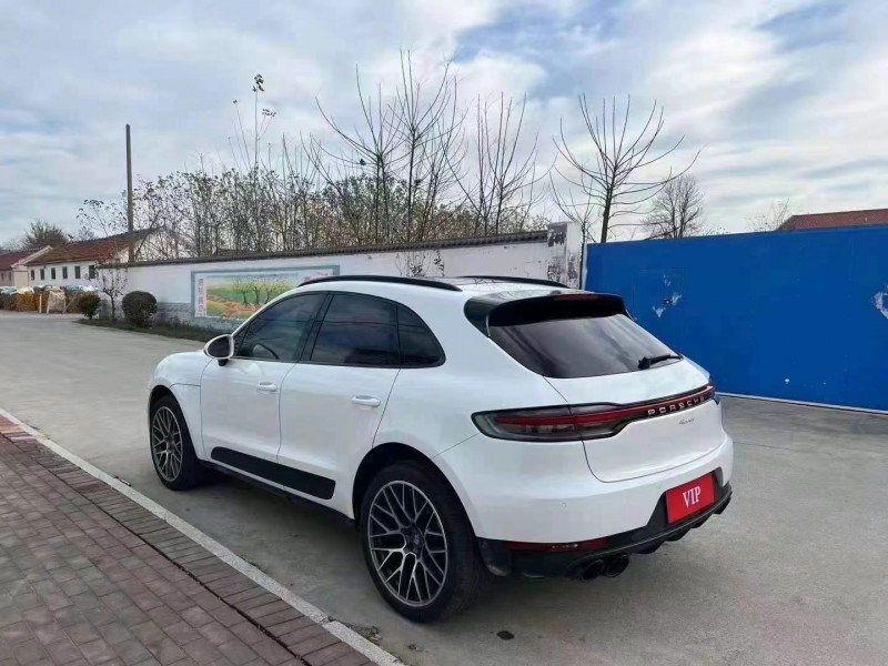 青岛19年保时捷Macan7