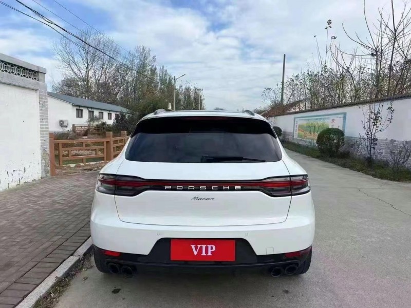 青岛19年保时捷Macan9