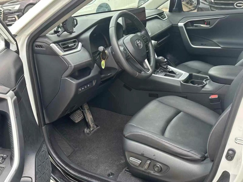 邵阳23年丰田RAV4荣放2