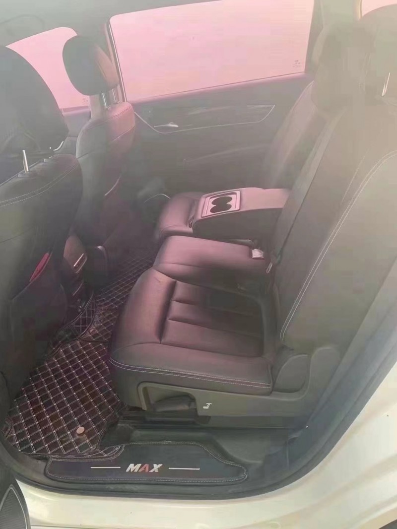 青岛18年比亚迪宋MAX6