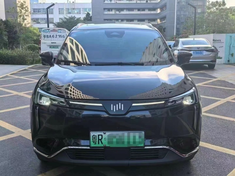深圳23年威馬汽車W61