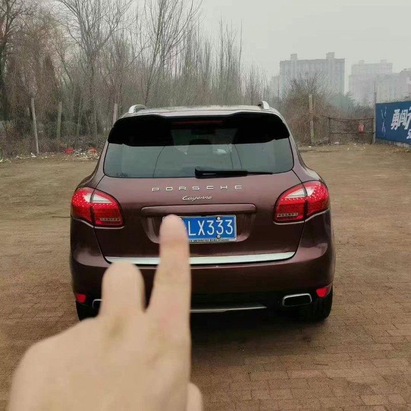 邵阳12年保时捷卡宴9