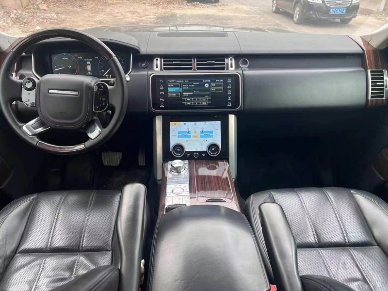 保定13年路虎揽胜行政4