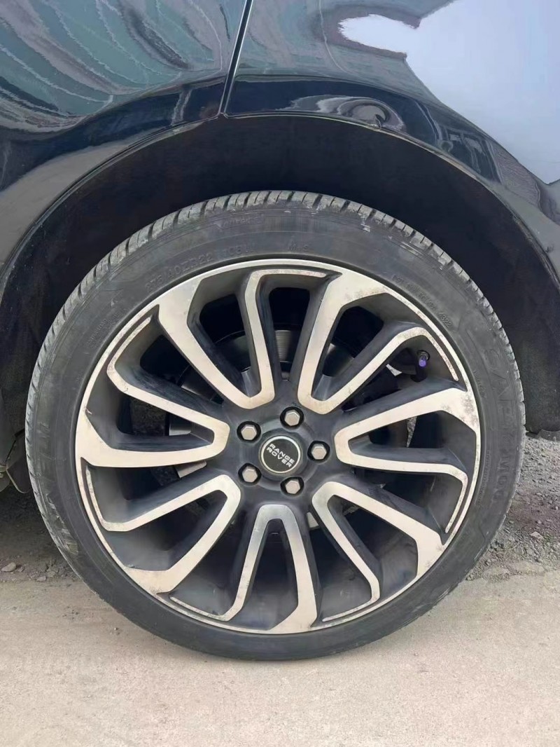 保定13年路虎揽胜行政7