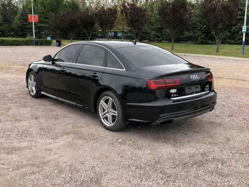 青岛18年奥迪A6L8