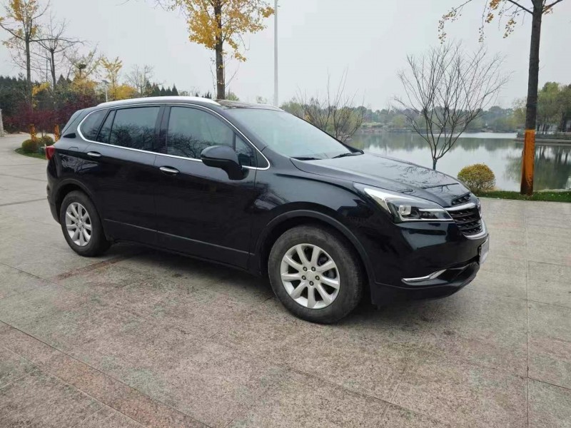 青岛22年别克昂科威2