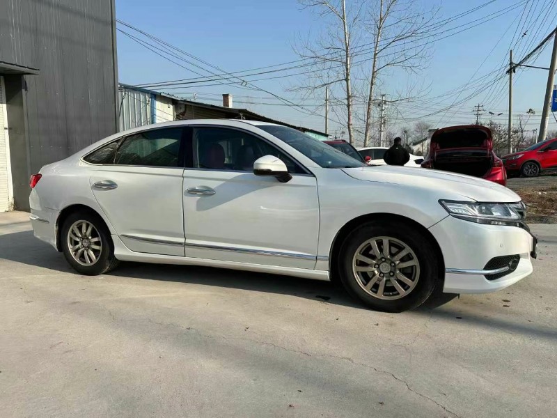 徐州16年本田思铂睿2