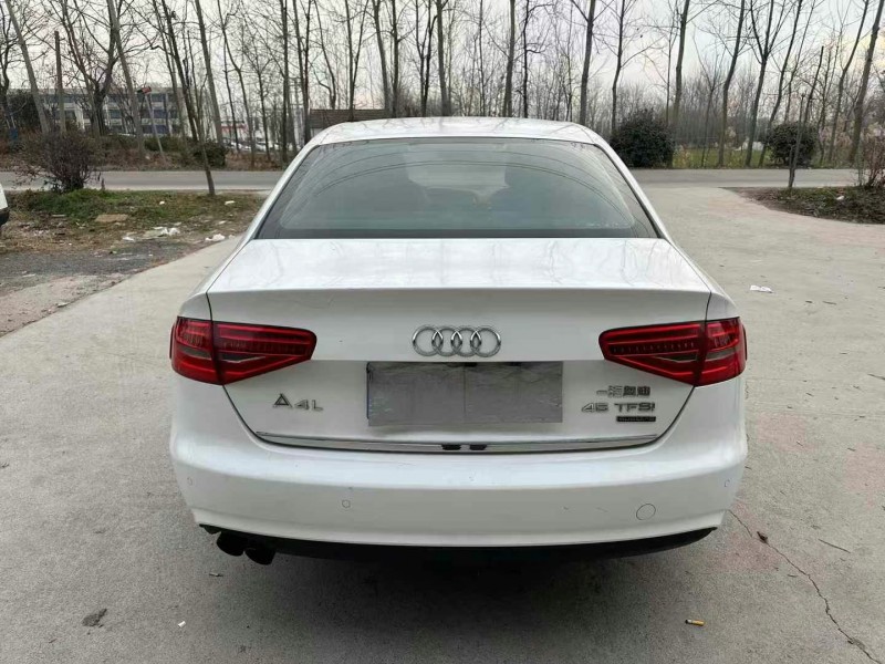 徐州15年奥迪A4L9