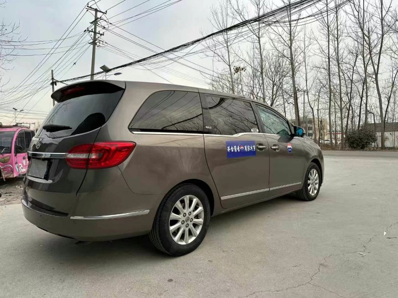 徐州14年别克GL88