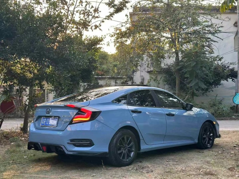 广州20年本田思域5