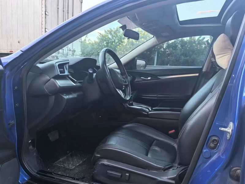 广州17年本田思域6