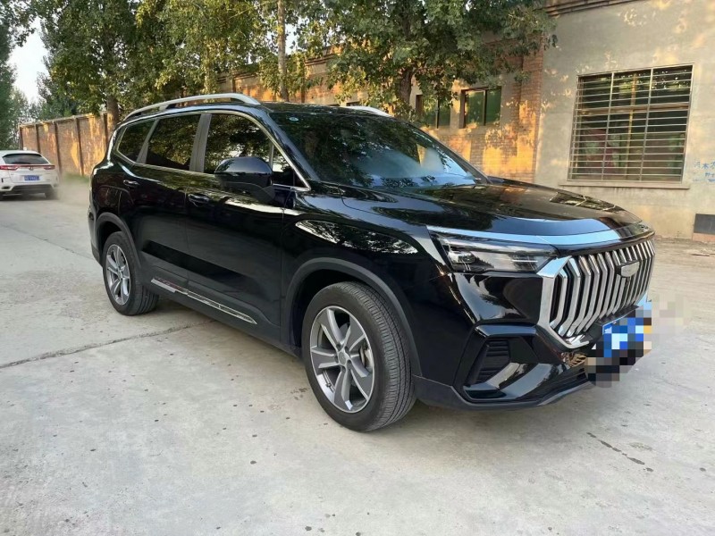 保定23年吉利豪越3