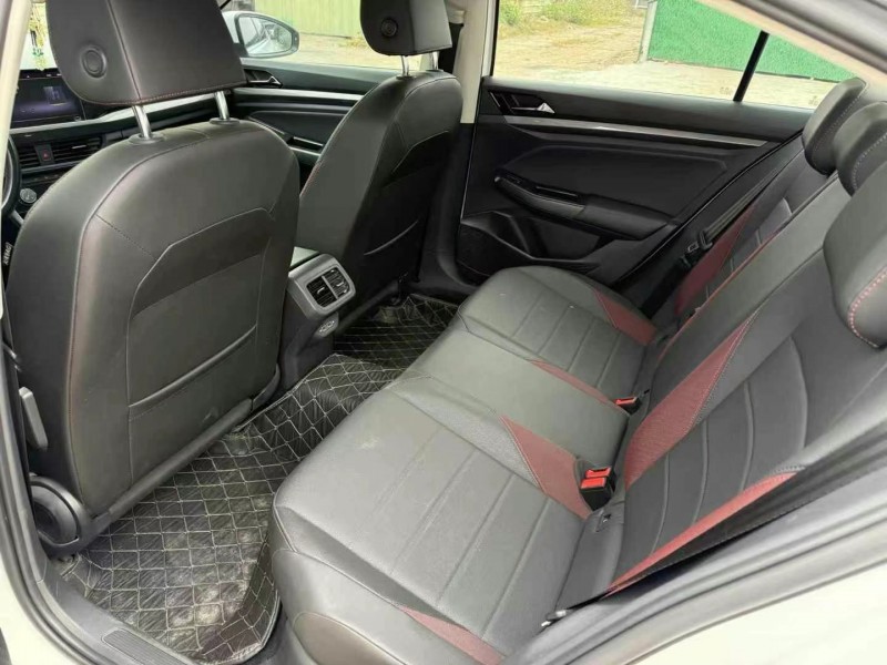 江門20年大眾寶來5