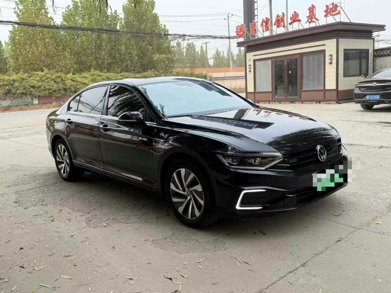 保定22年大众迈腾2