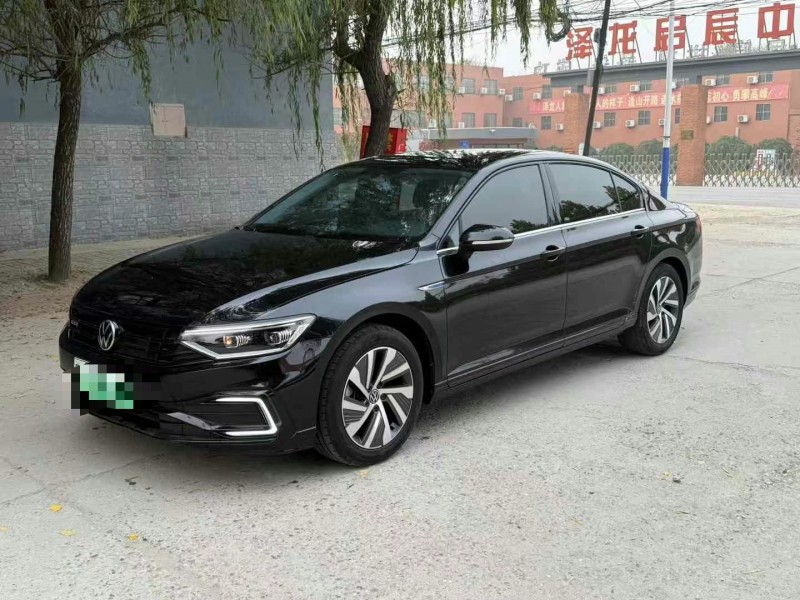 保定22年大众迈腾3