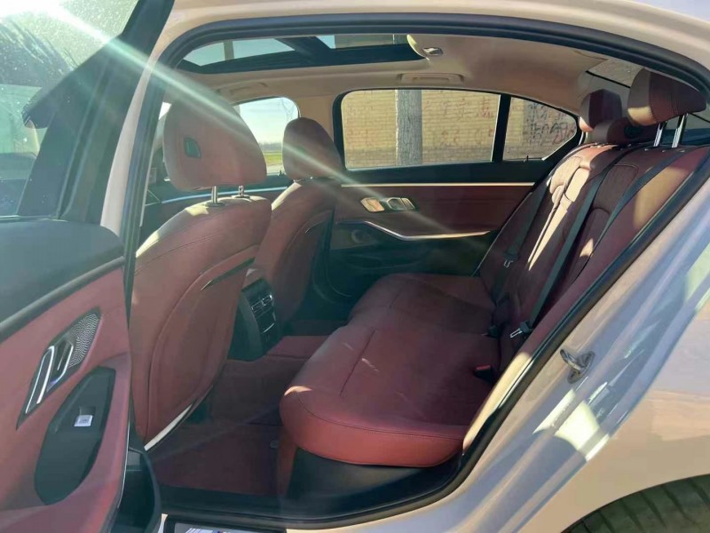 保定23年宝马3系5