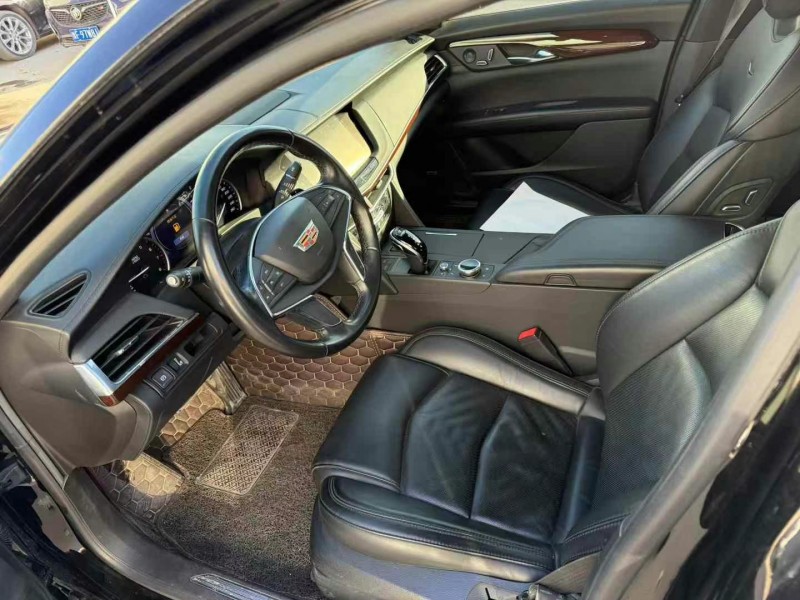 保定21年凯迪拉克CT64