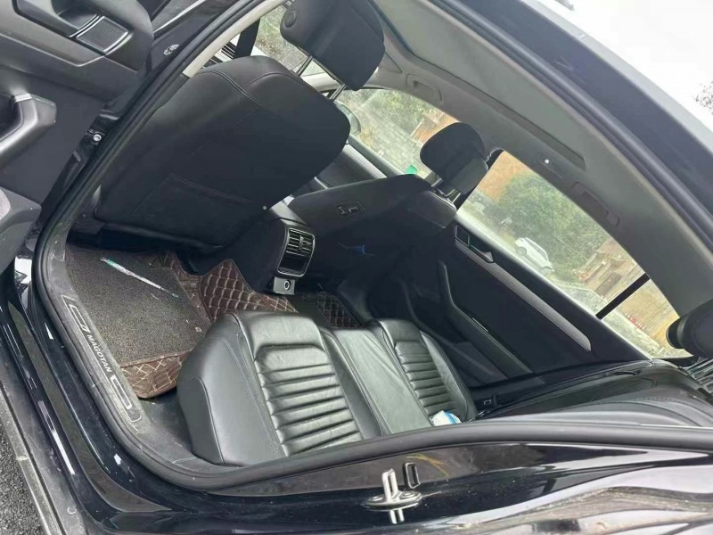 保定18年大众迈腾5