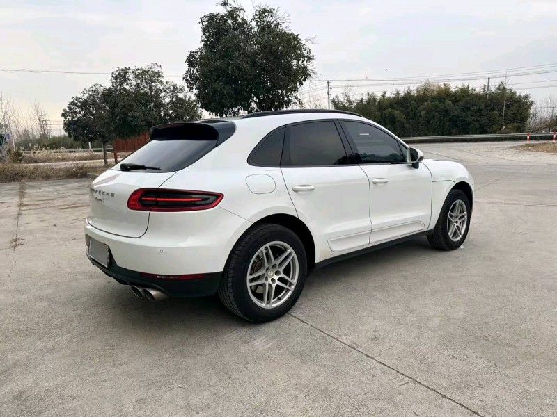 徐州16年保时捷Macan8