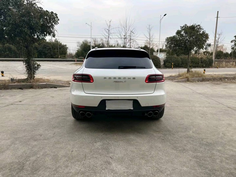 徐州16年保时捷Macan9