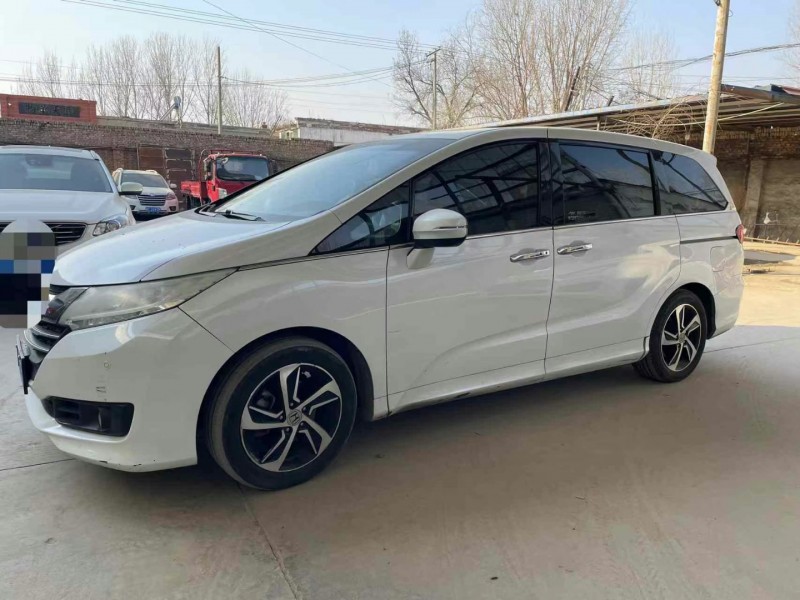 保定15年本田奥德赛2