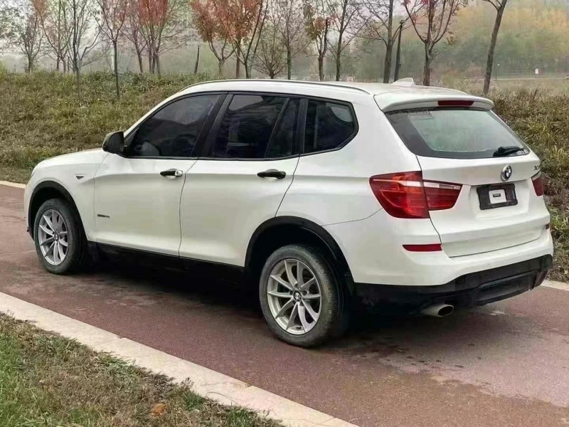 济宁17年宝马X35