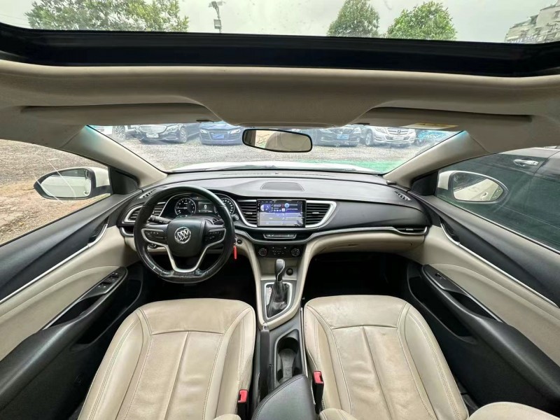 广州18年别克英朗7