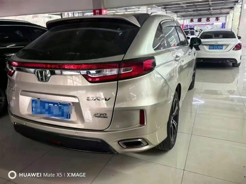 济宁19年本田冠道6