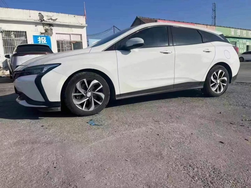 枣庄23年别克velite63