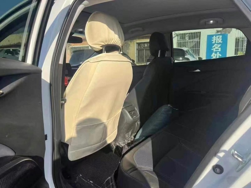 枣庄23年别克velite65