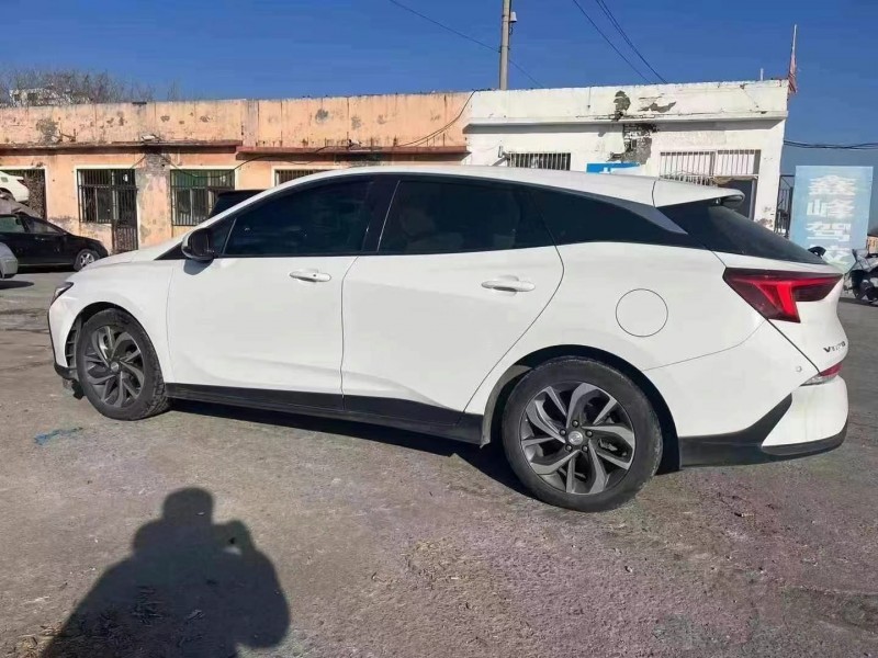 枣庄23年别克velite67