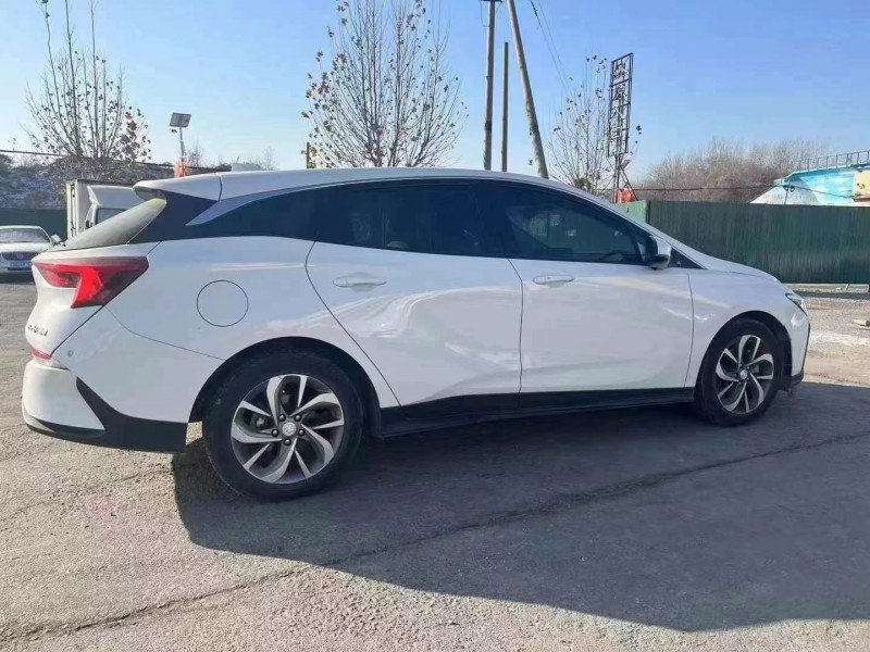 枣庄23年别克velite68