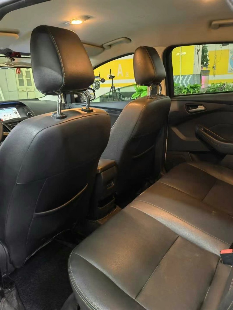 武汉17年福特福克斯3