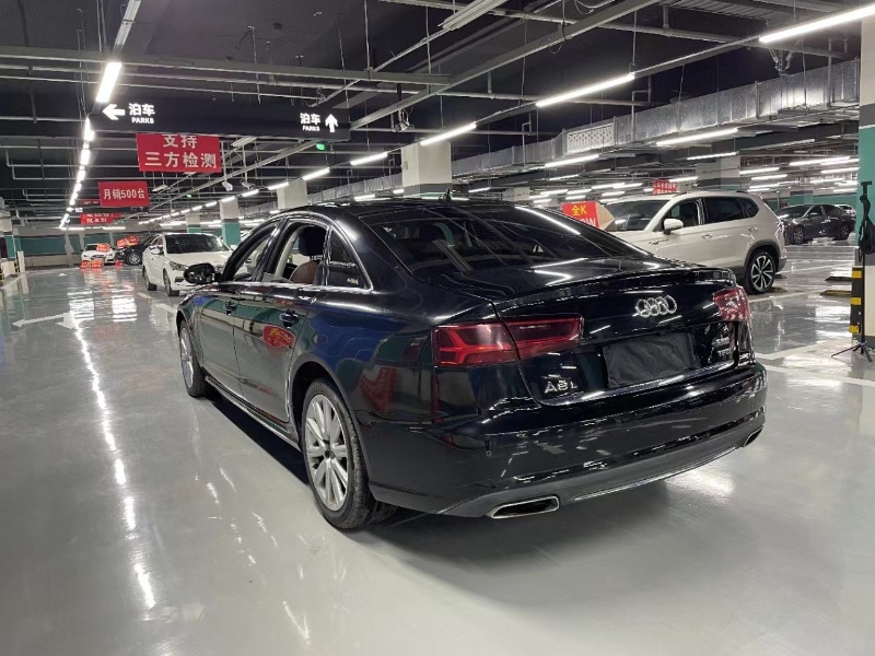 成都18年奧迪A6L9