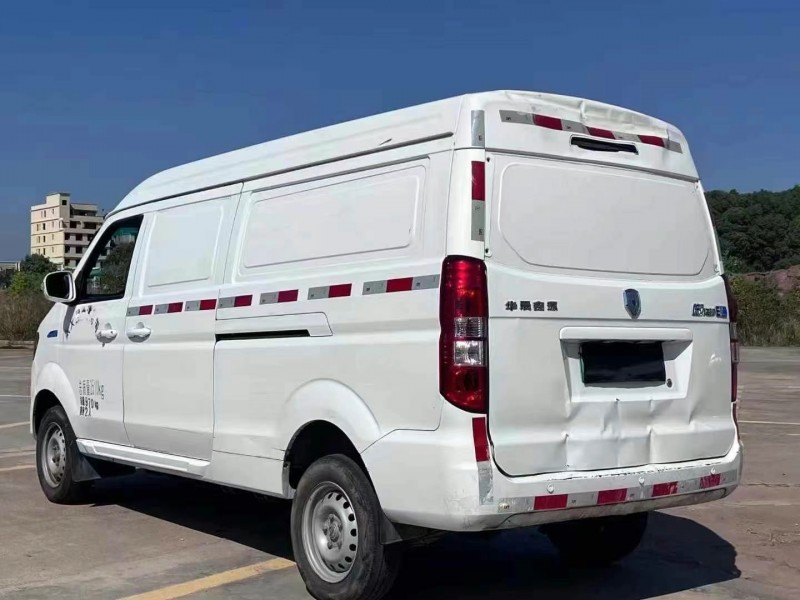 邵阳23年华晨海狮5