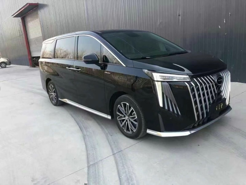 保定24年传祺M83