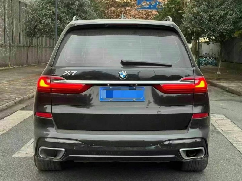 保定19年宝马X74