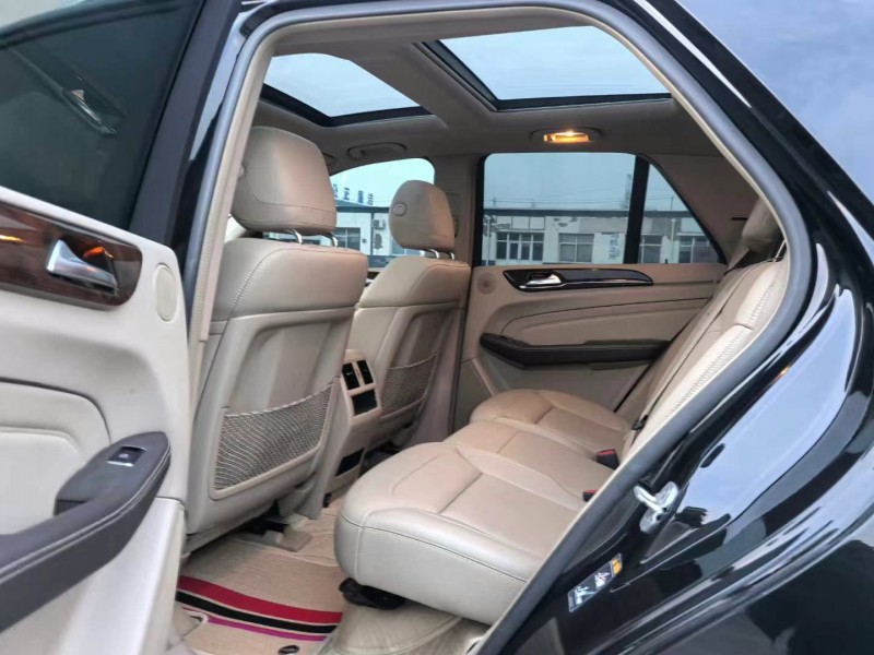 保定14年奔驰ML8