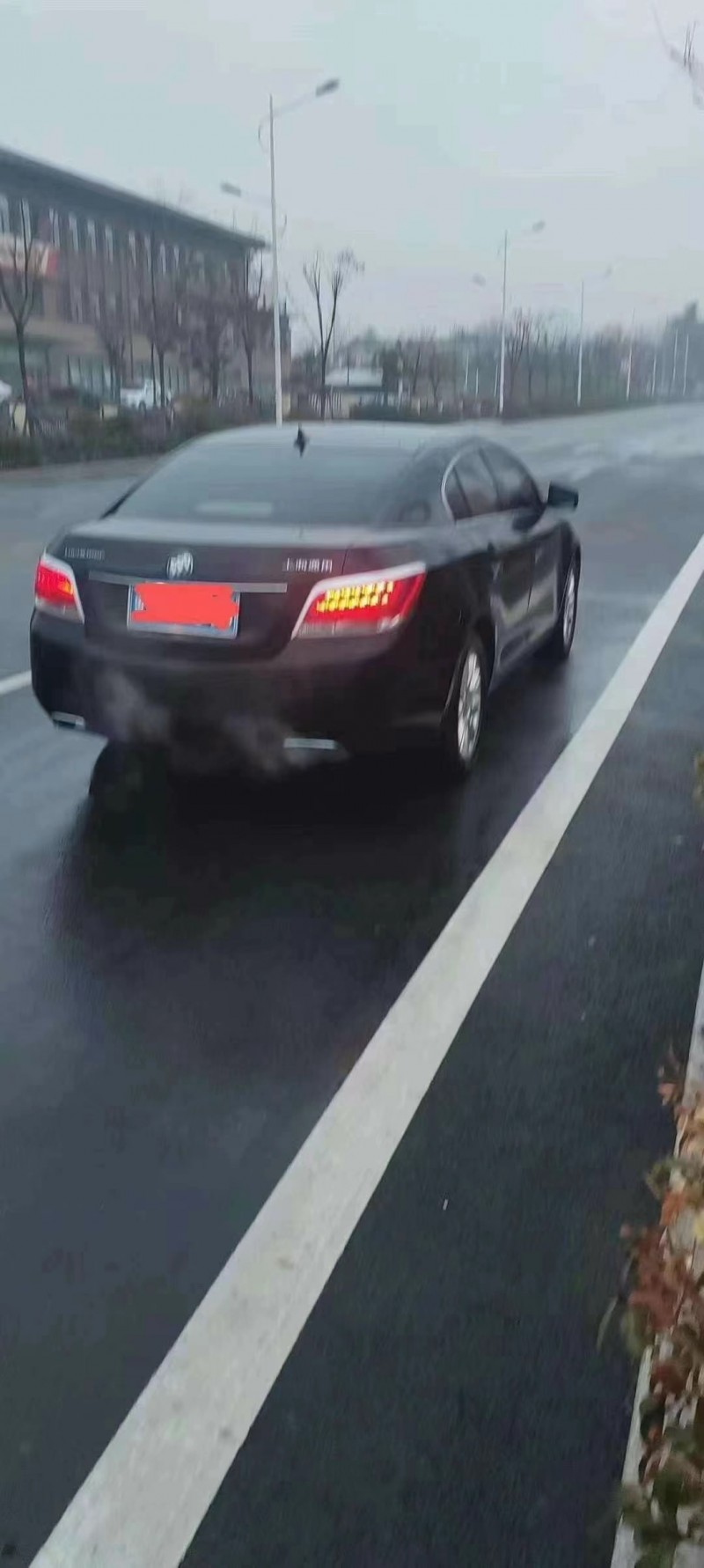 青岛13年别克君越7